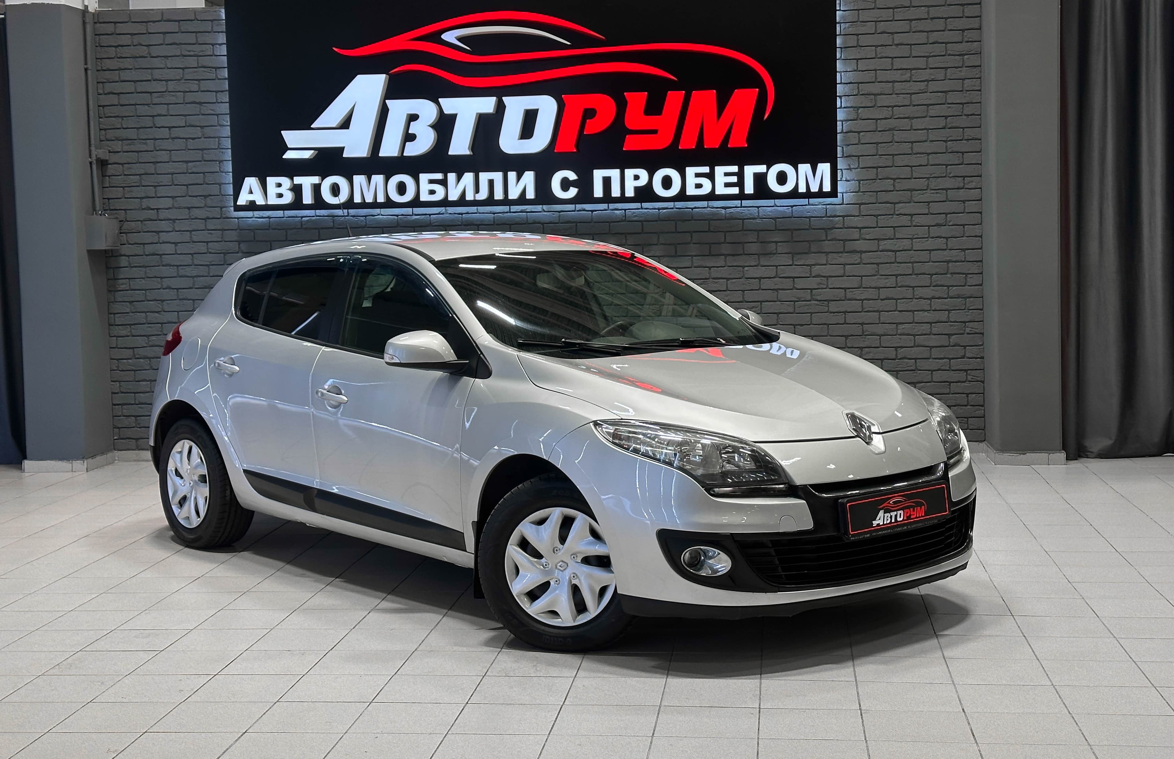 Renault Megane - 1